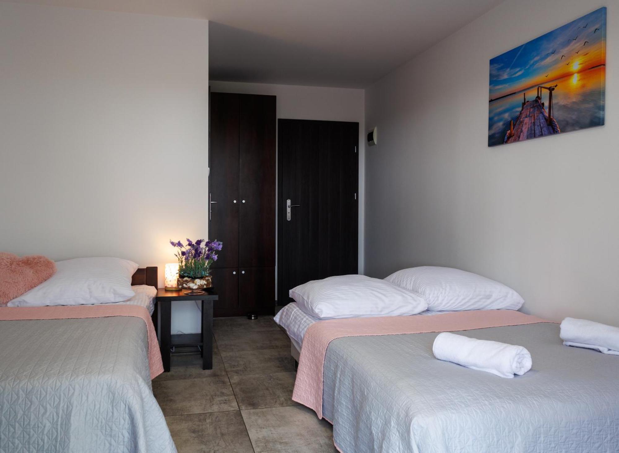 Pokoje Goscinne Lawendowy Dwor Mikoszewo Zimmer foto
