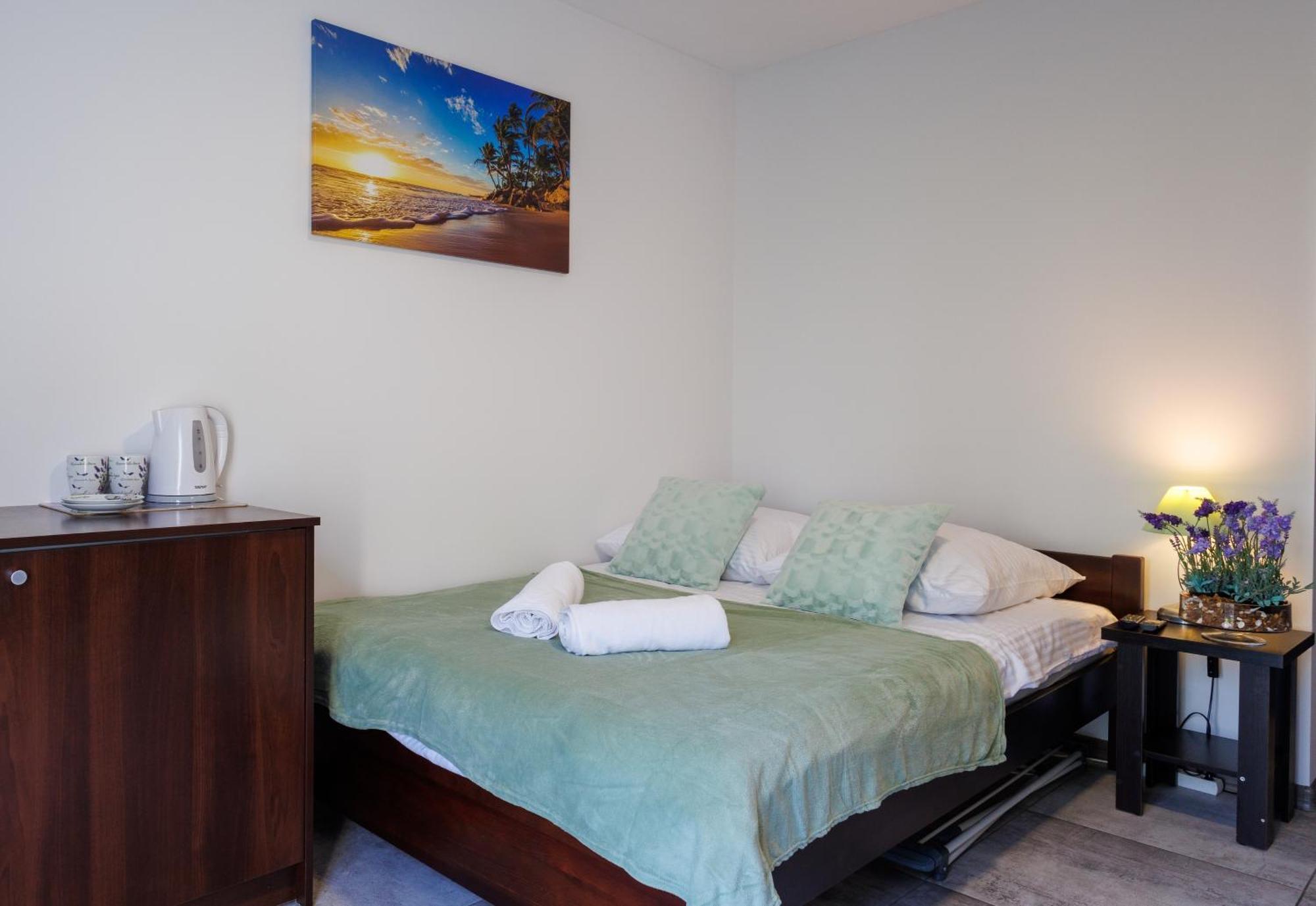 Pokoje Goscinne Lawendowy Dwor Mikoszewo Zimmer foto